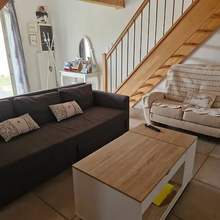 Petite Maison Meublee Entre Avignon Et Carpentras